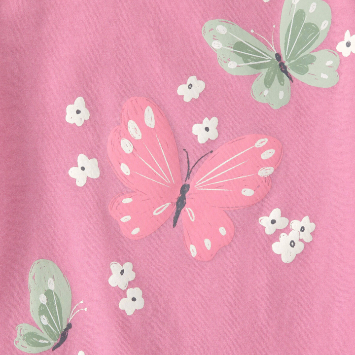 Blusa rosada con mariposas
