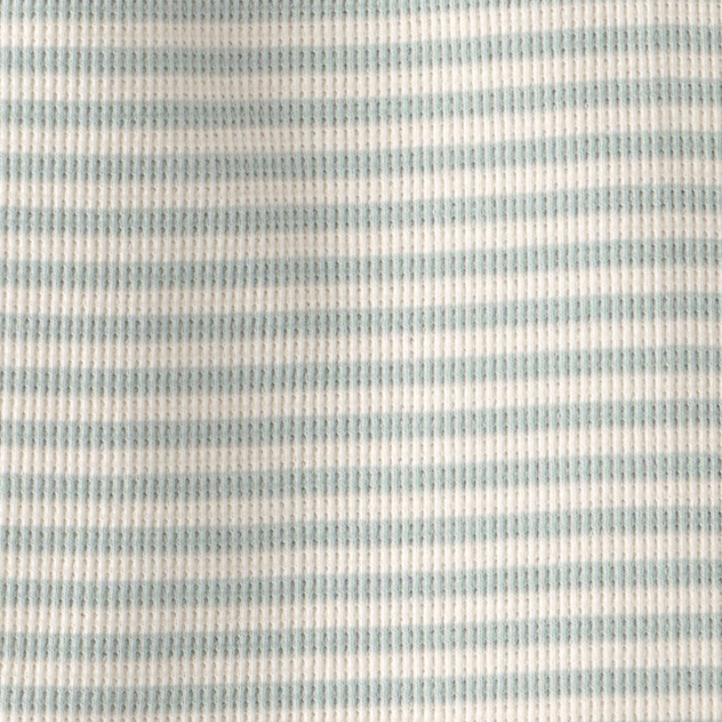 Conjunto de blusa y short de algodón orgánico para niña