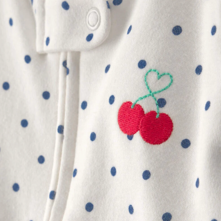 Pijama 1 pieza con estampado de lunares y cerezas para bebita