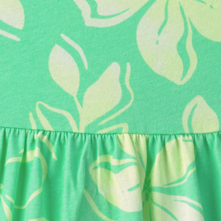 Vestido floral tropical verde para niña