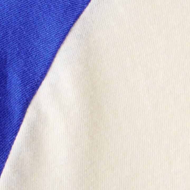 Camiseta manga larga blanca con azul para niño