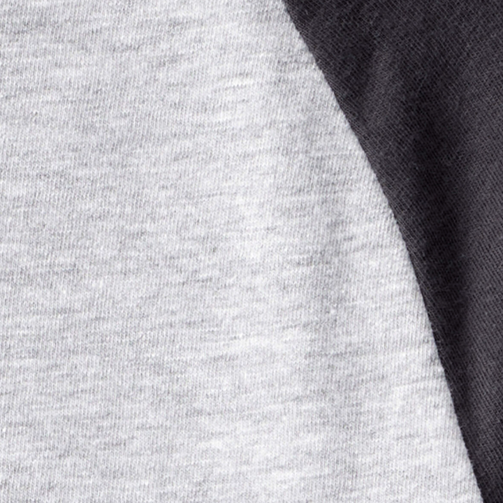 Camiseta manga larga gris con mangas negro para niño