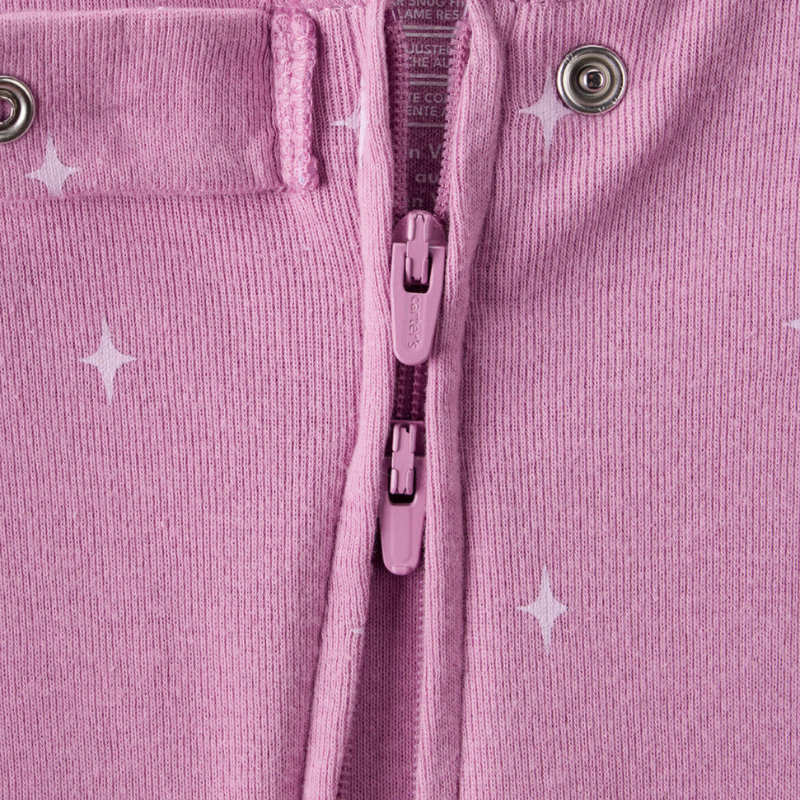 Pijama entera con piecitos y vaquita para bebita