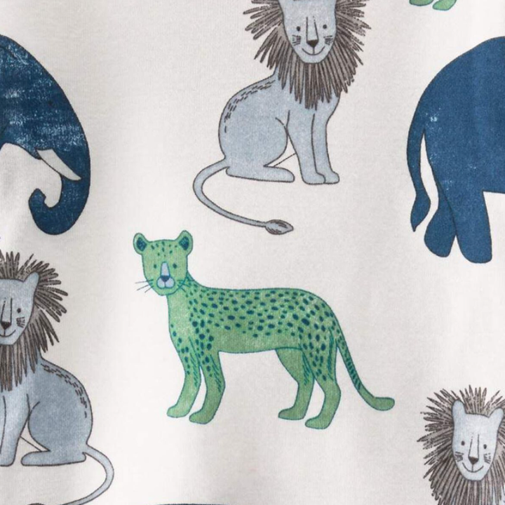Pijama Little Planet Carter’s – Safari de 2 Piezas 🦁