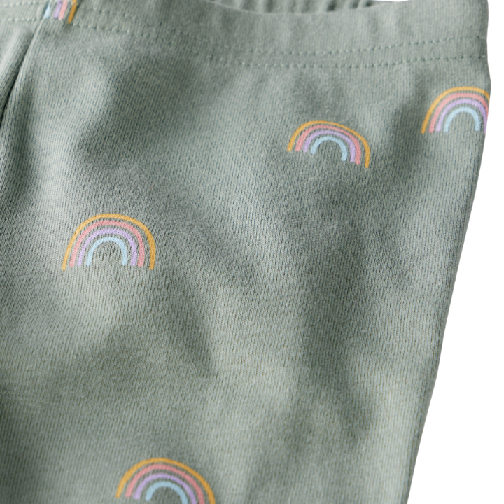 Pijama de 2 piezas de algodón orgánico con estampado de arcoíris para niño