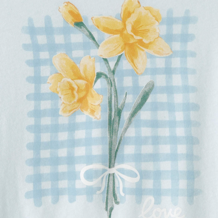 Blusa floral azul pastel para niña