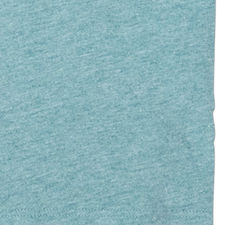 Camiseta verde grisáceo con diseño de fútbol para niño